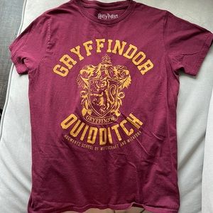 Harry Potter Gryffindor shirt